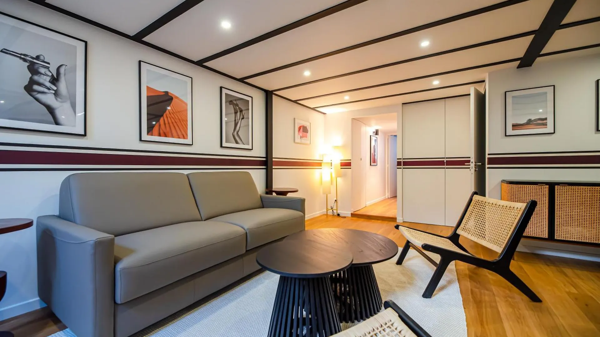 Cia - Spacious Duplex, Grands Boulevards Paris France