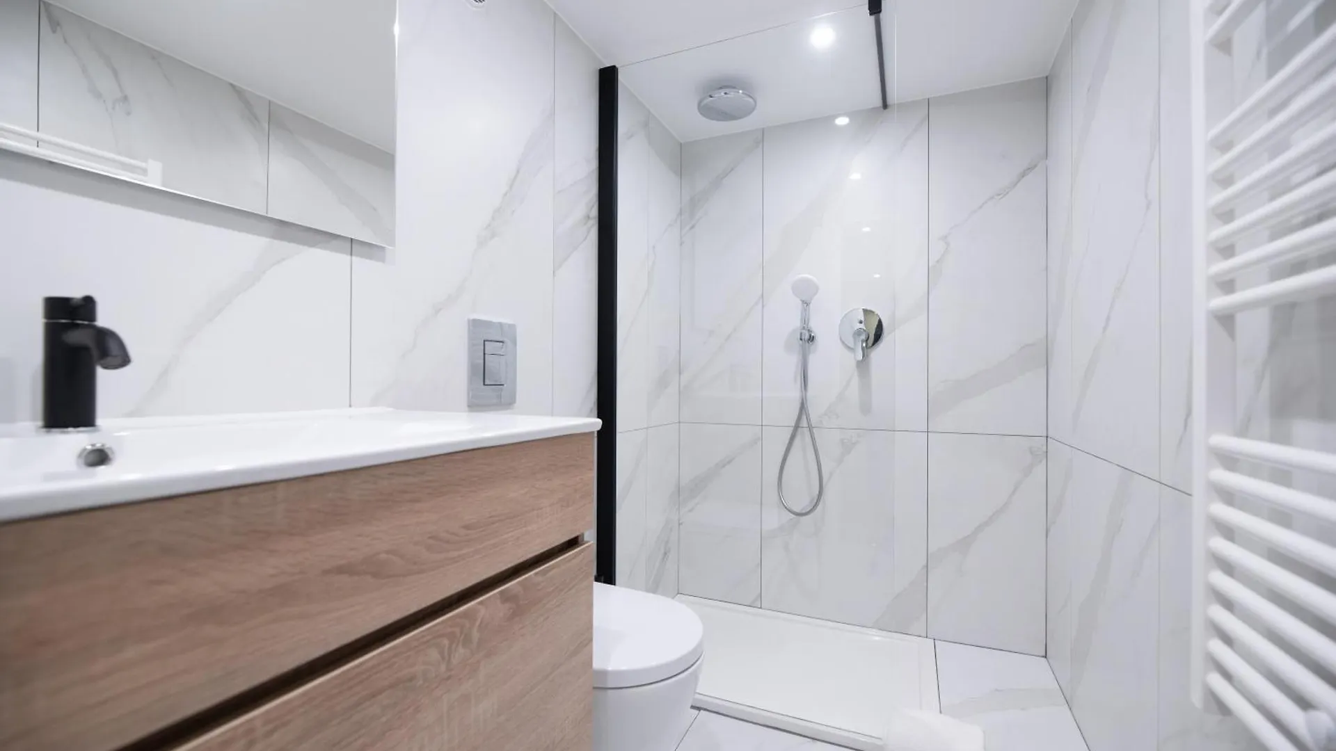 Cia - Spacious Duplex, Grands Boulevards Paris